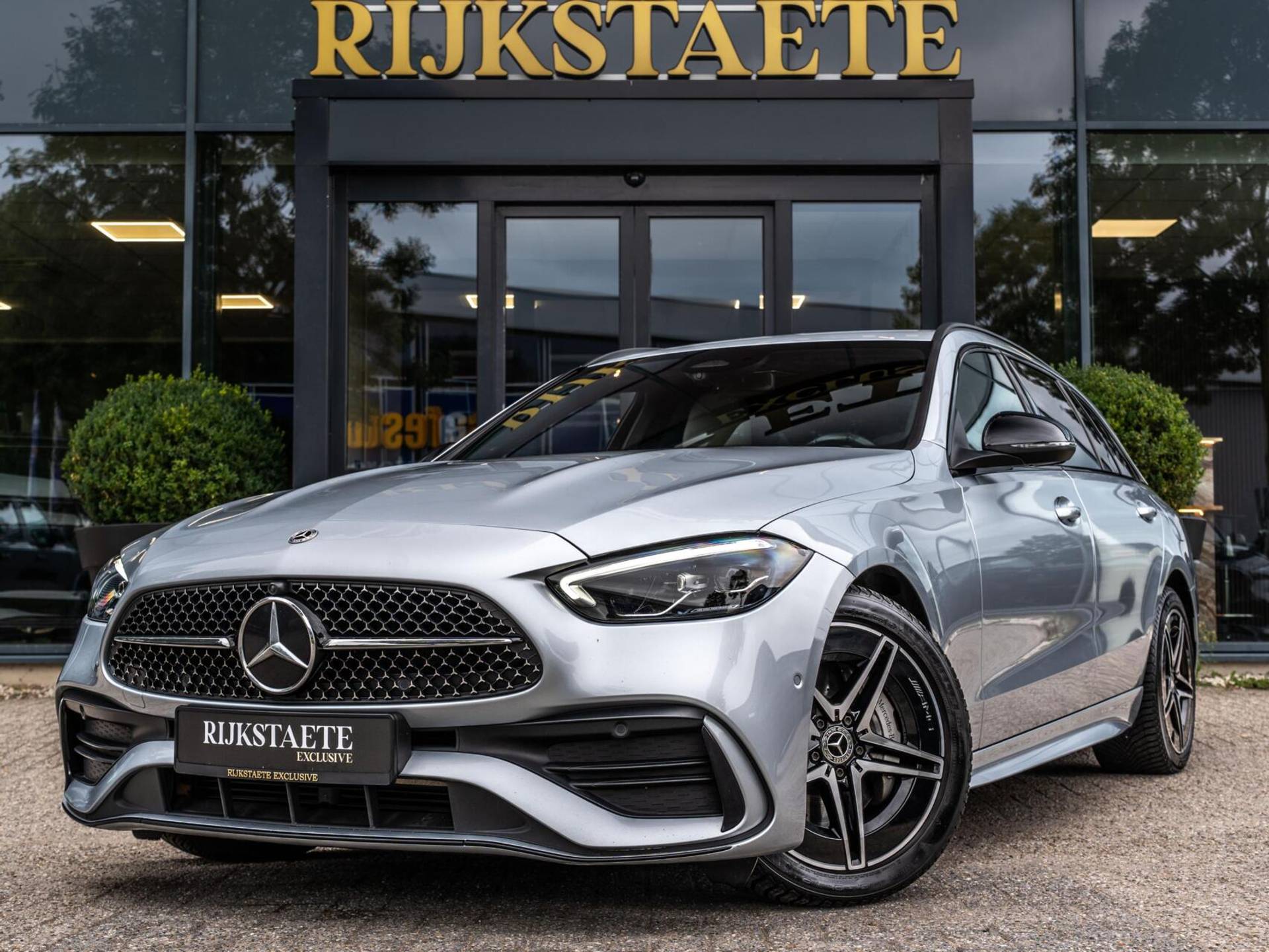 Mercedes-Benz C-Klasse - Afbeelding 1