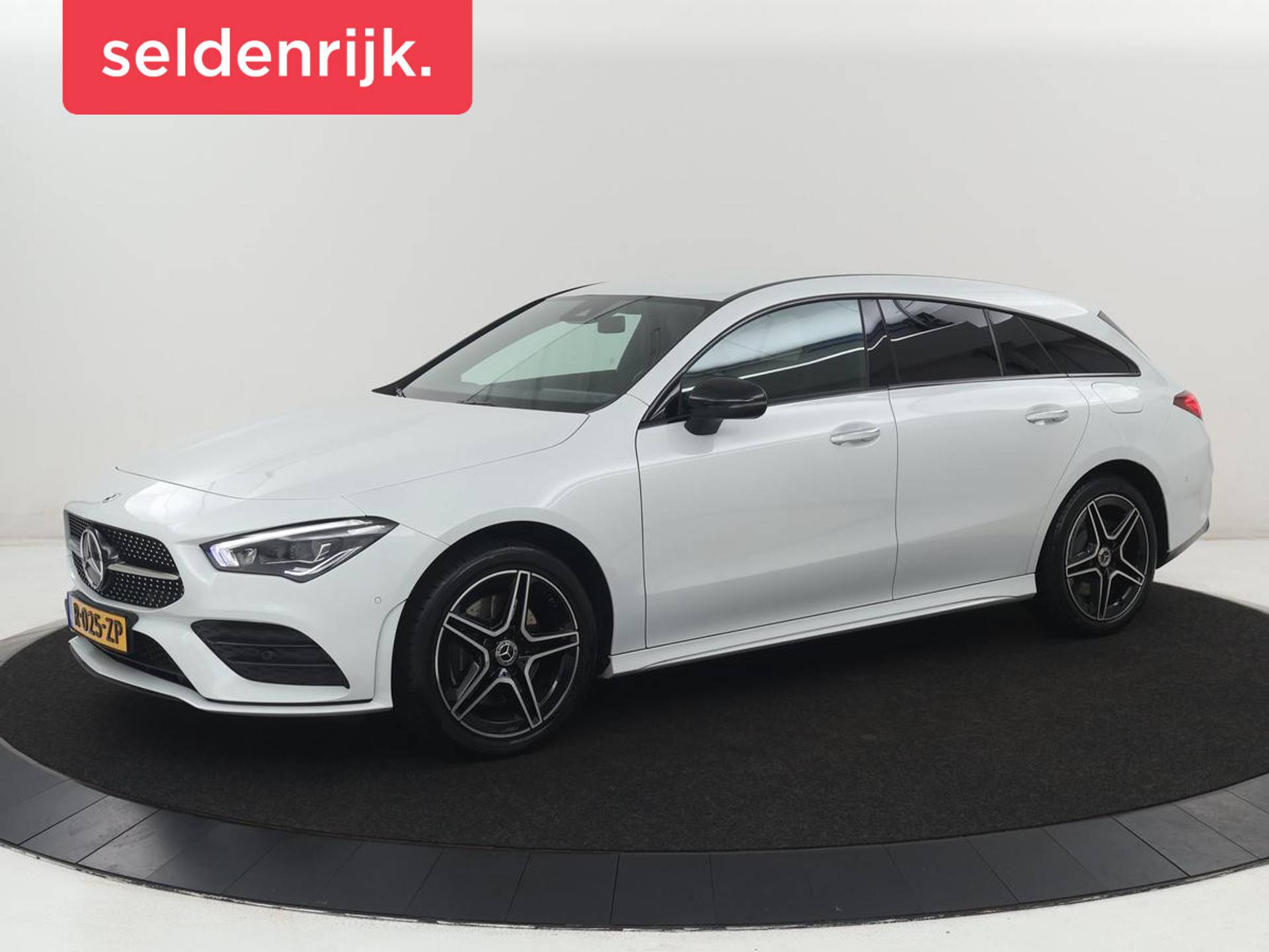 Mercedes-Benz CLA - Afbeelding 1