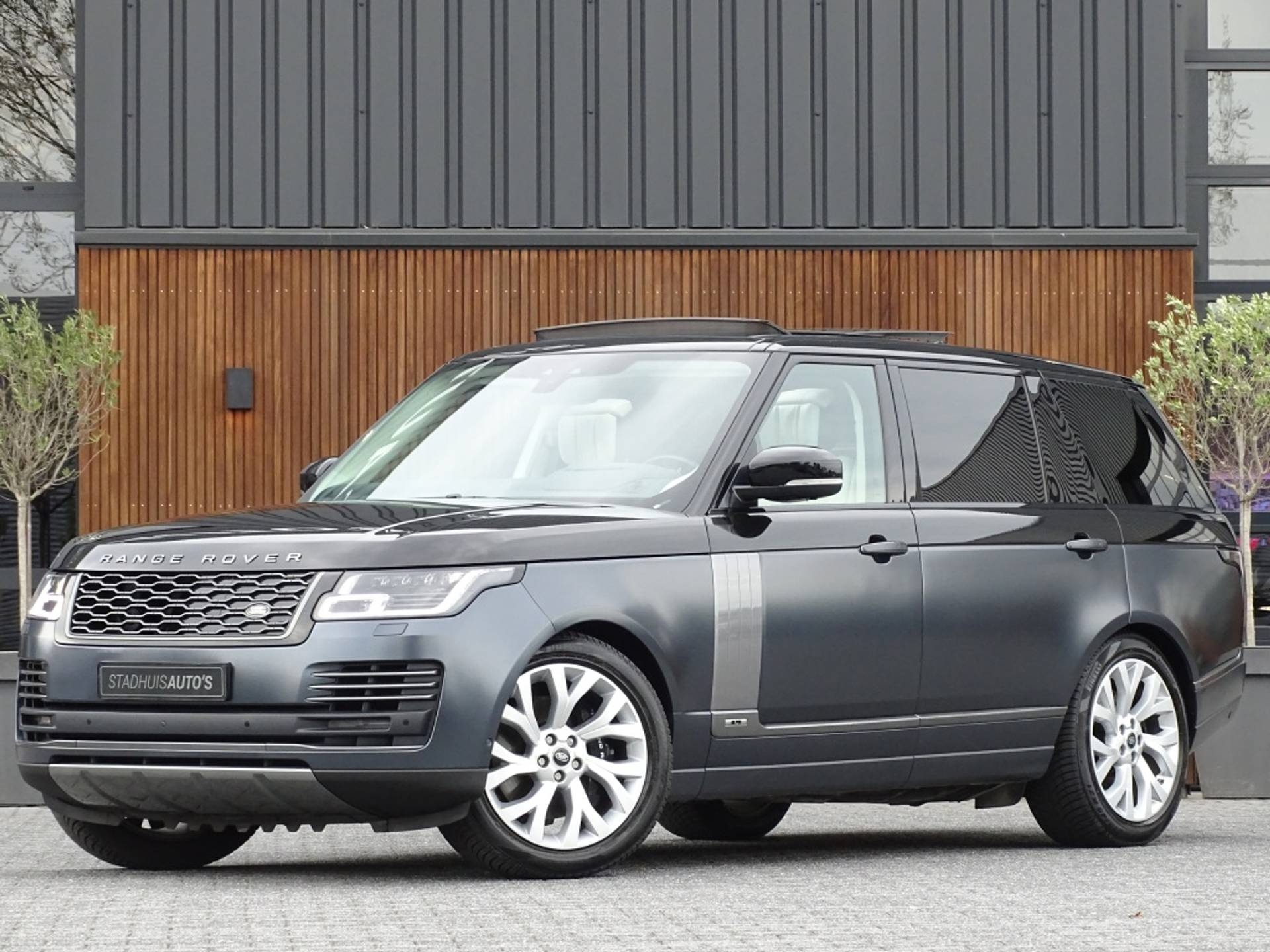 Land Rover Range Rover - Afbeelding 1
