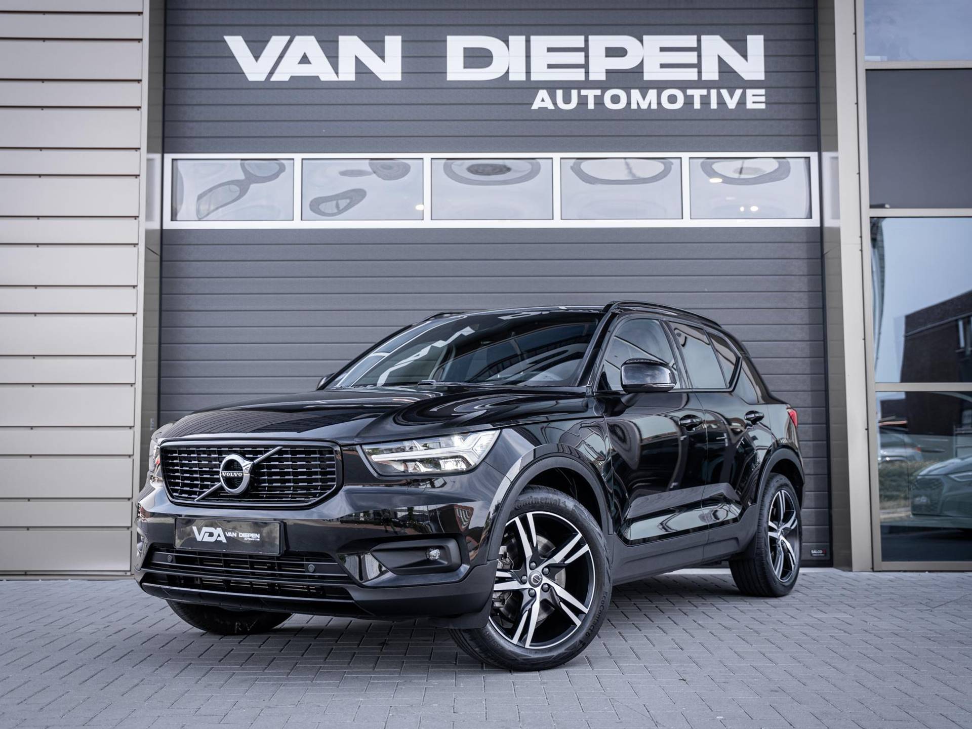 Volvo XC40 - Afbeelding 1