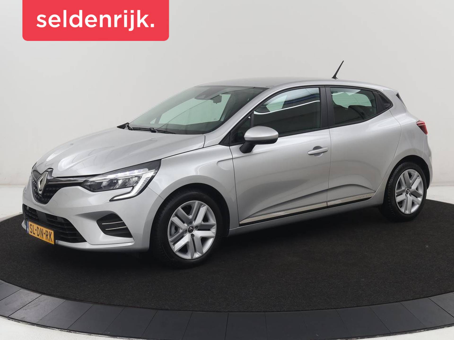 Renault Clio - Afbeelding 1