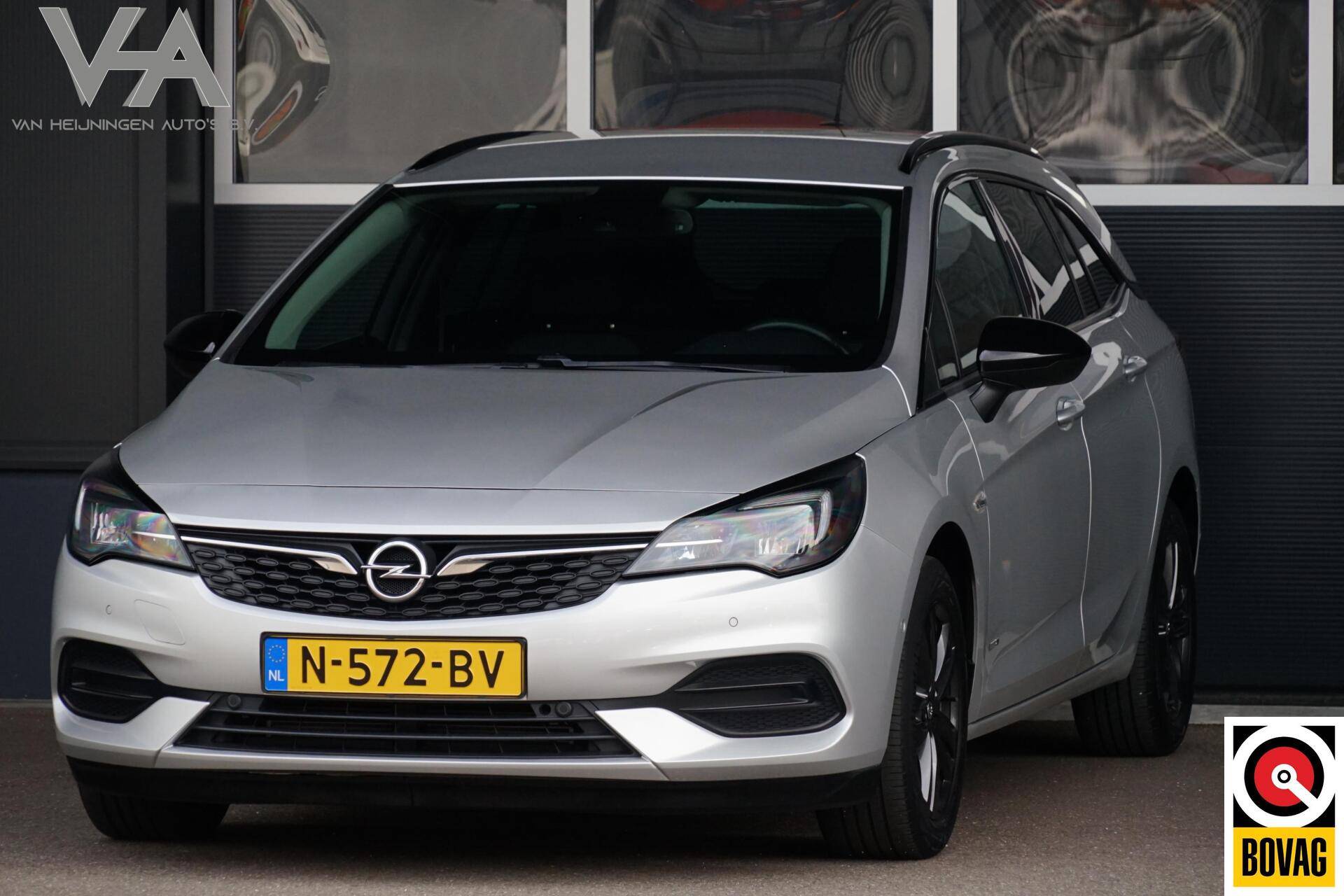 Opel Astra - Afbeelding 1