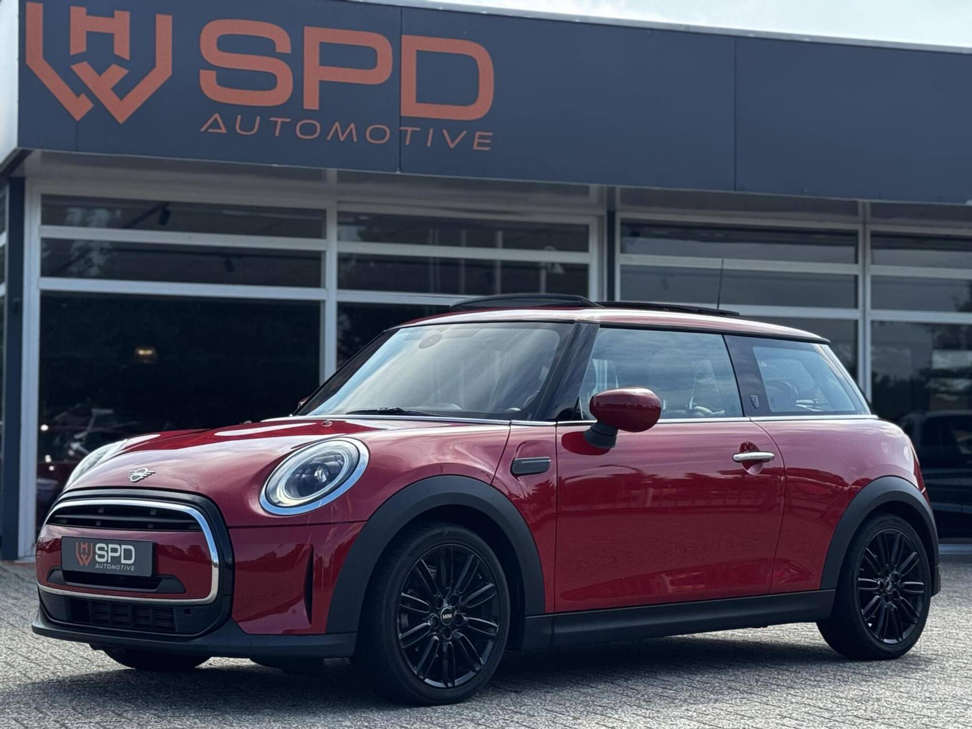 MINI 3-Deurs - Afbeelding 1