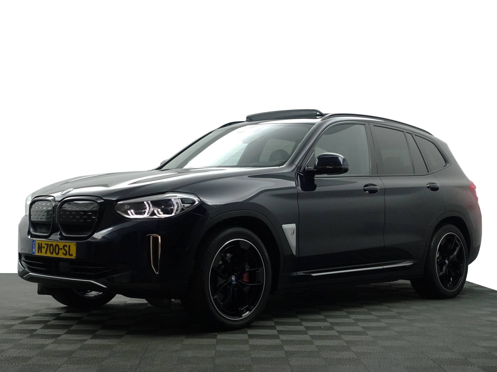 BMW iX 3