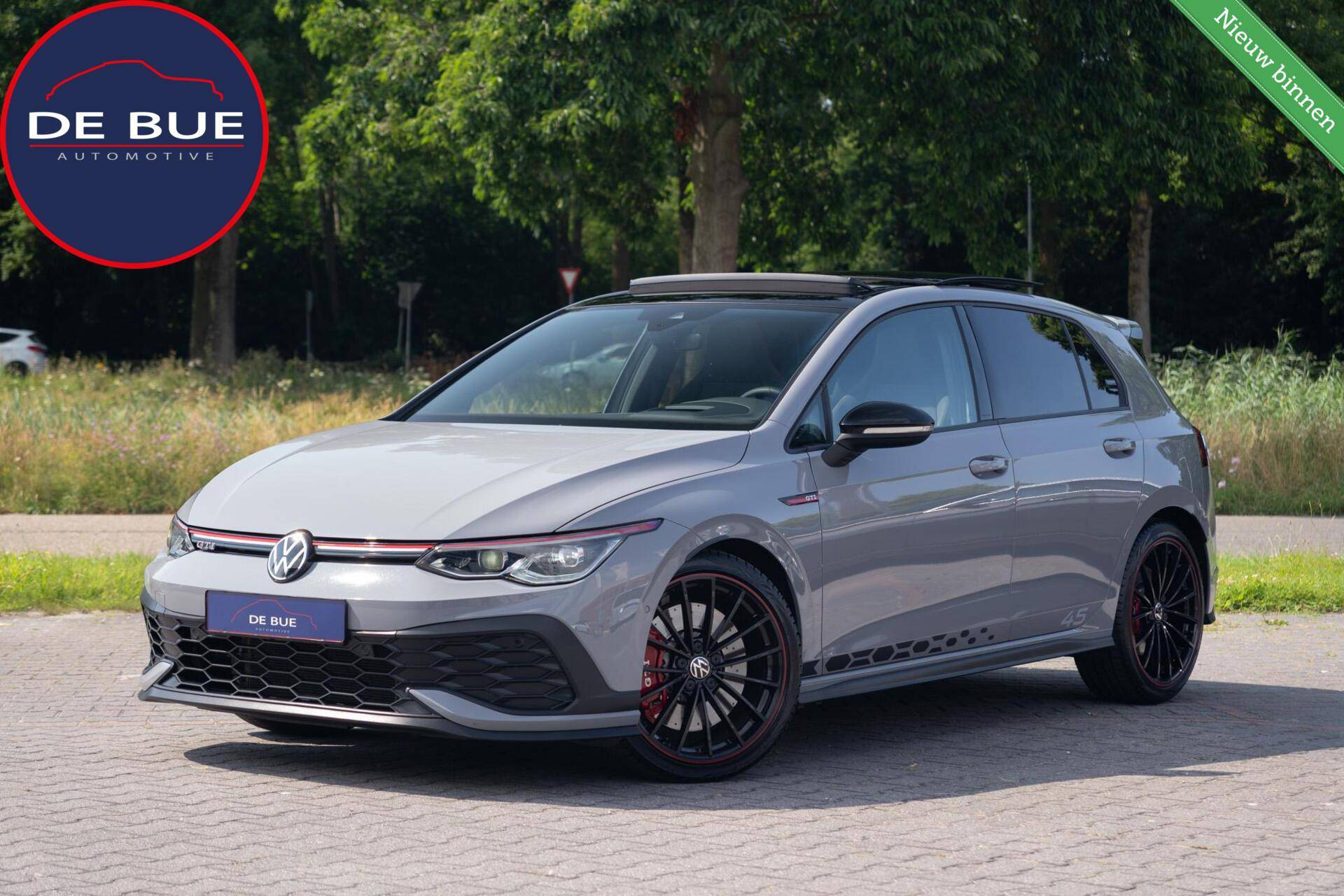 Volkswagen Golf - Afbeelding 1