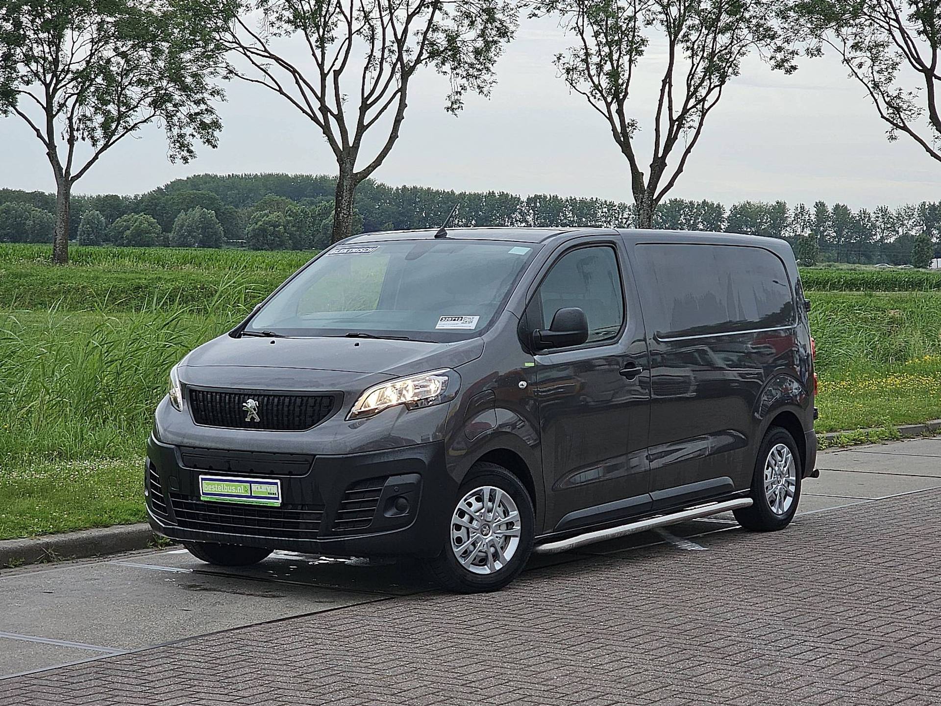 Peugeot e-Expert