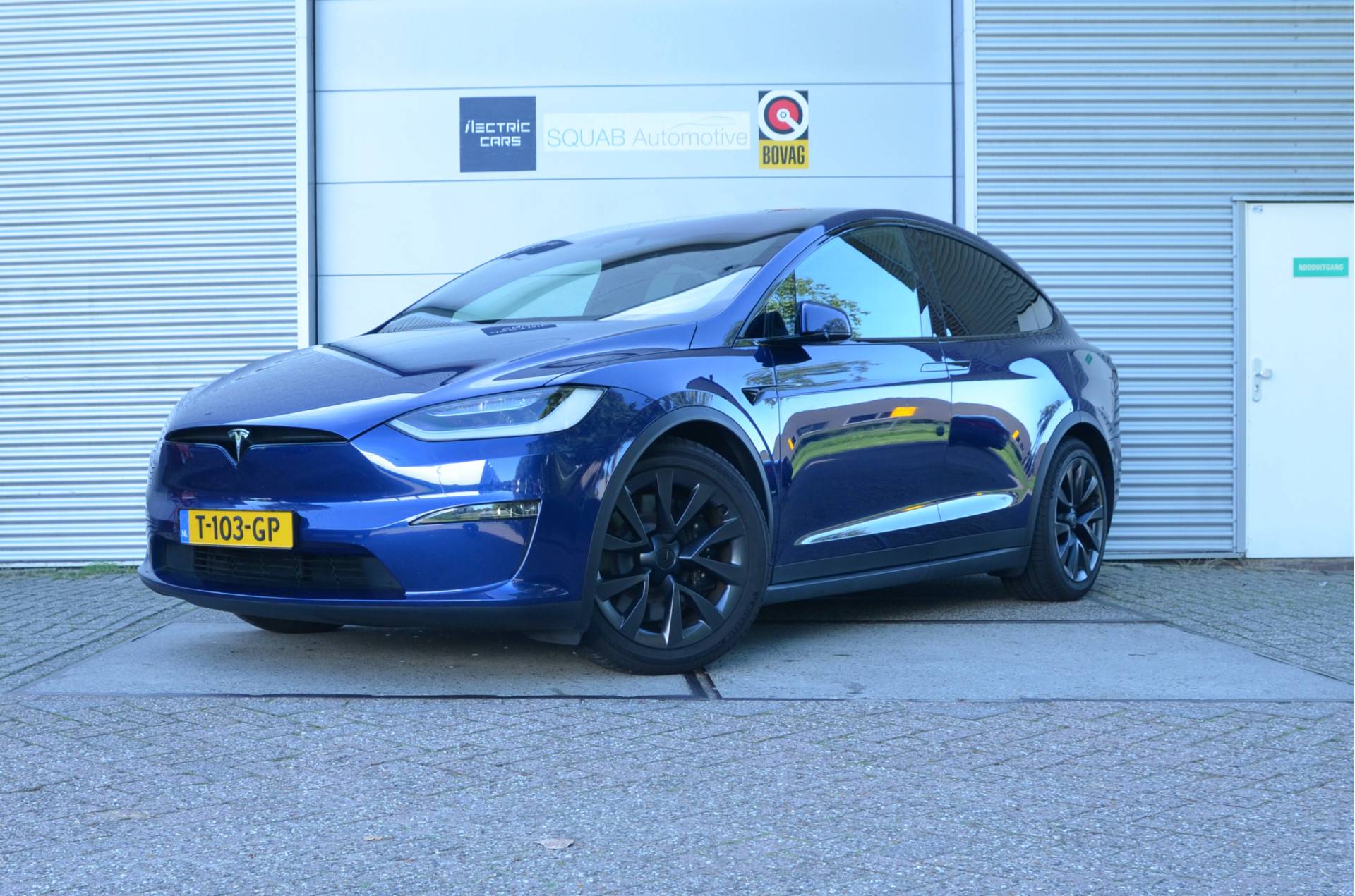 Tesla Model X - Afbeelding 1
