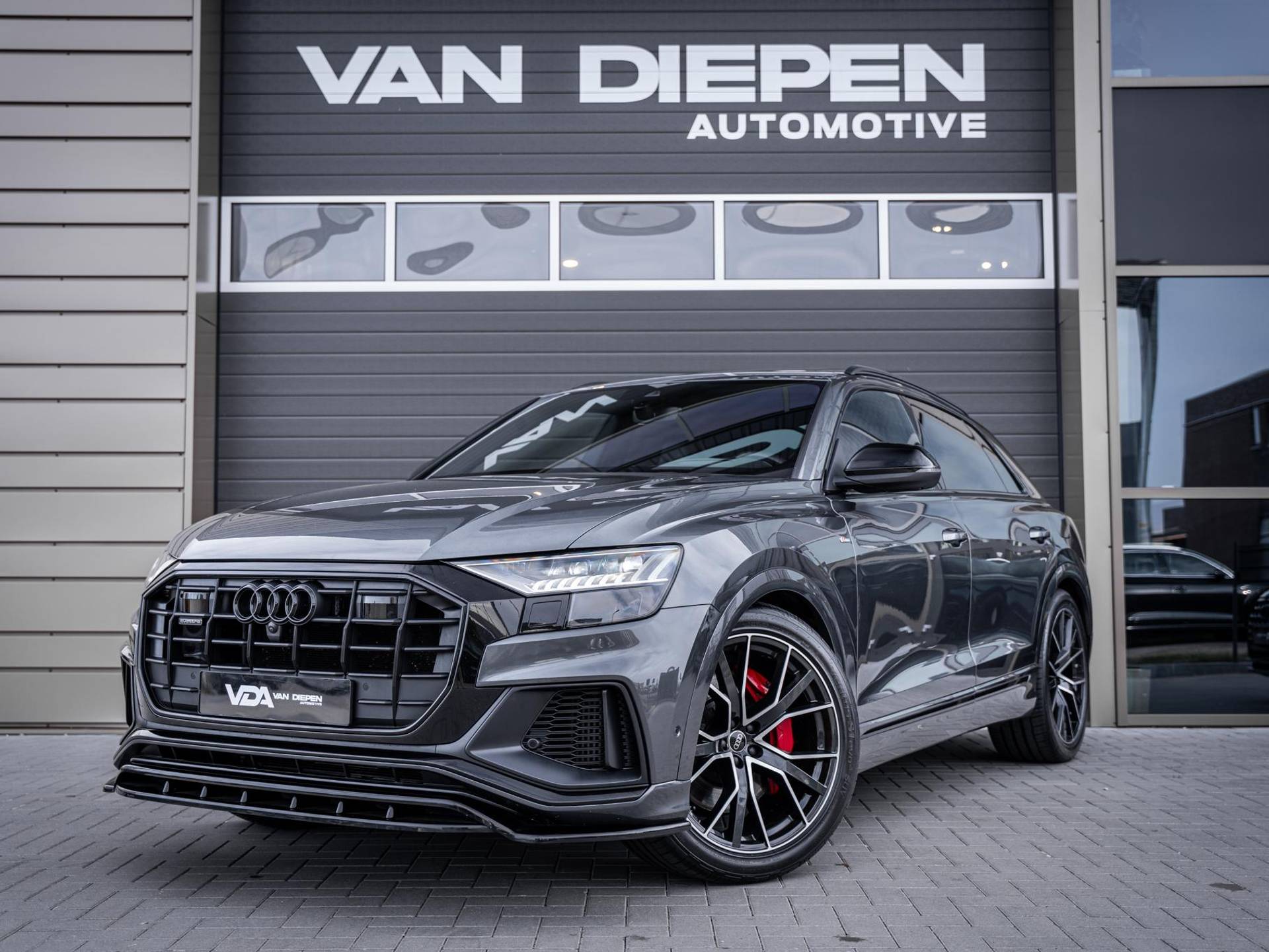Audi Q8 - Afbeelding 1