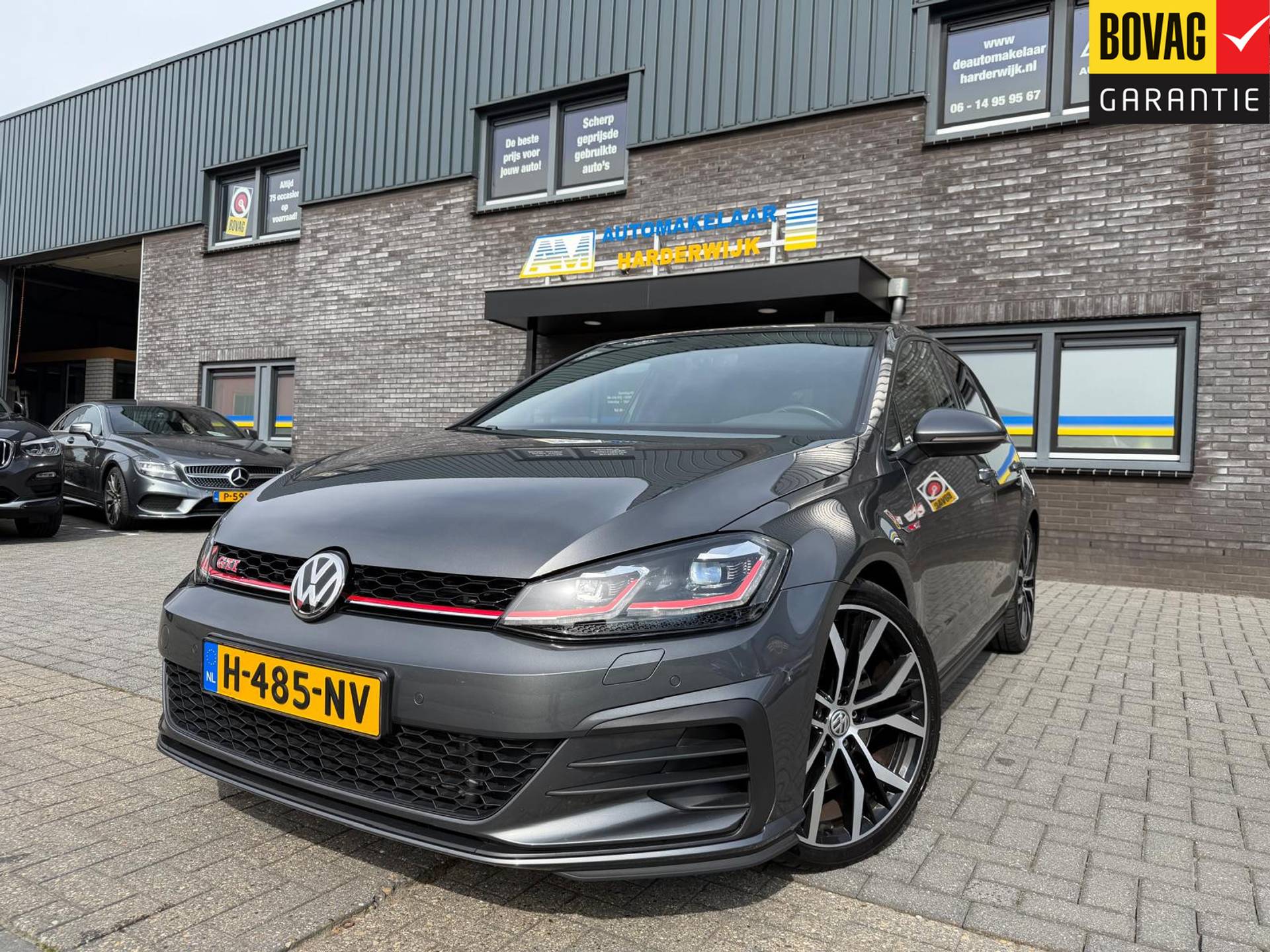 Volkswagen Golf - Afbeelding 1