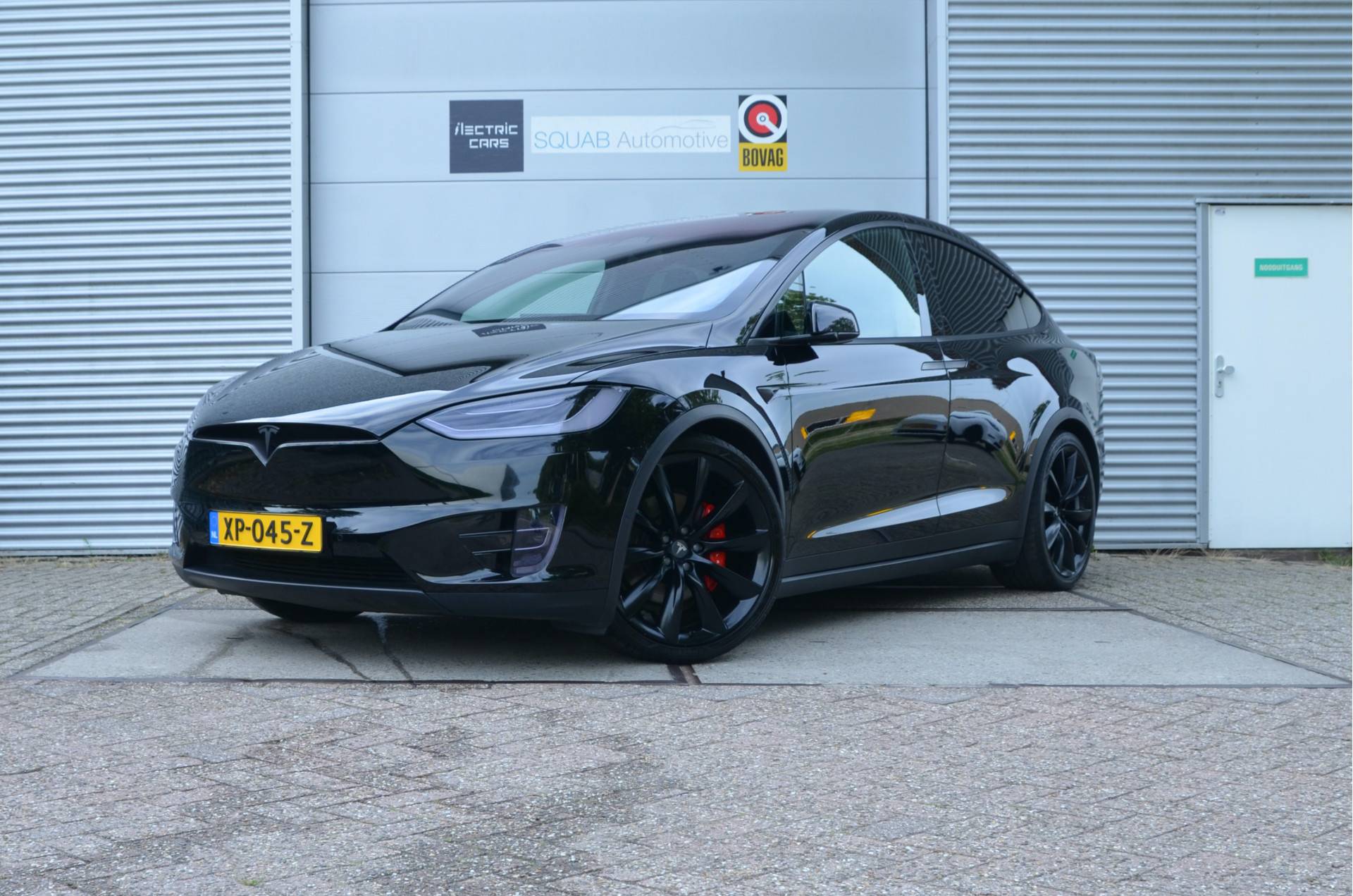 Tesla Model X - Afbeelding 1
