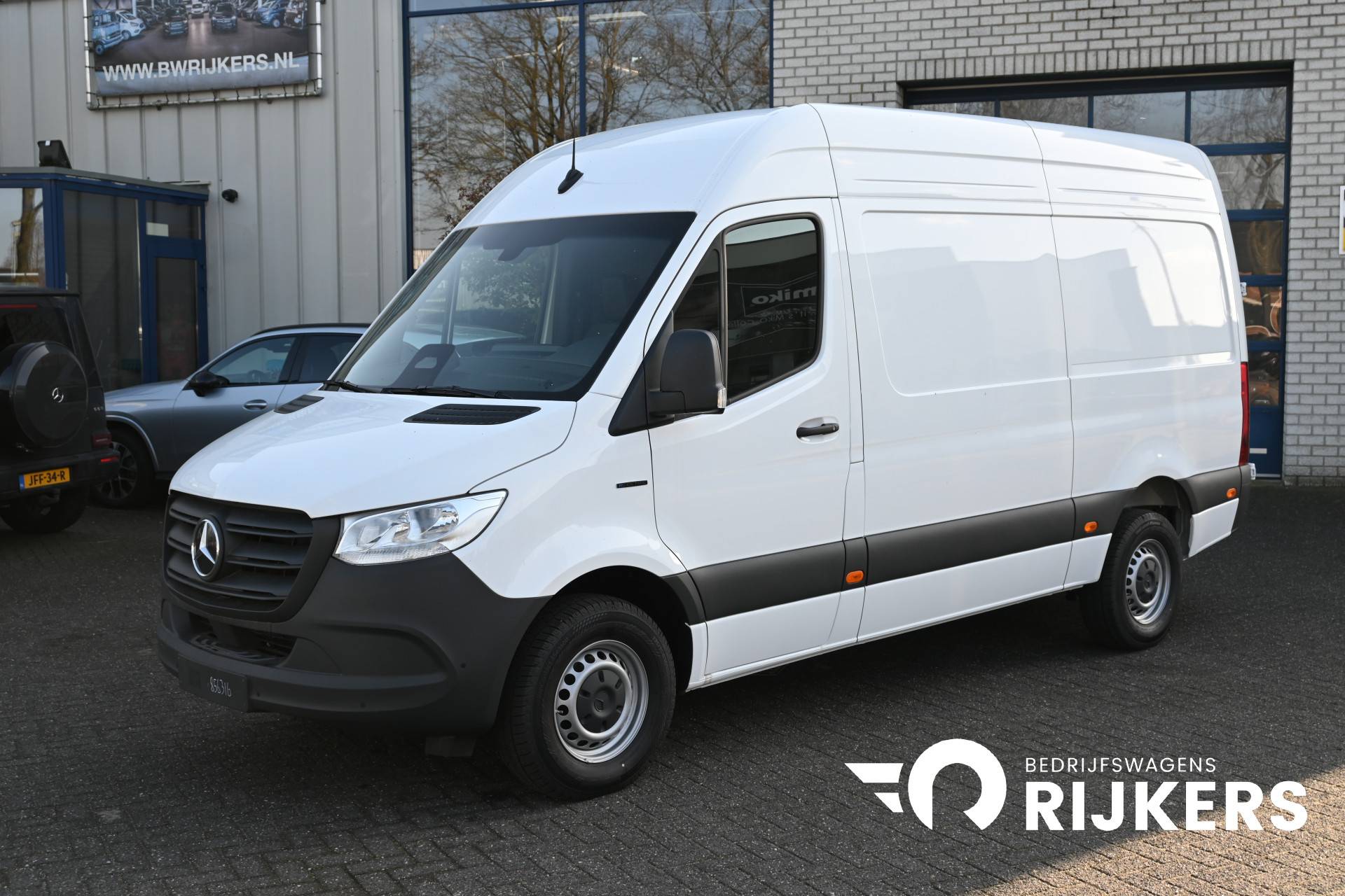 Mercedes-Benz eSprinter
