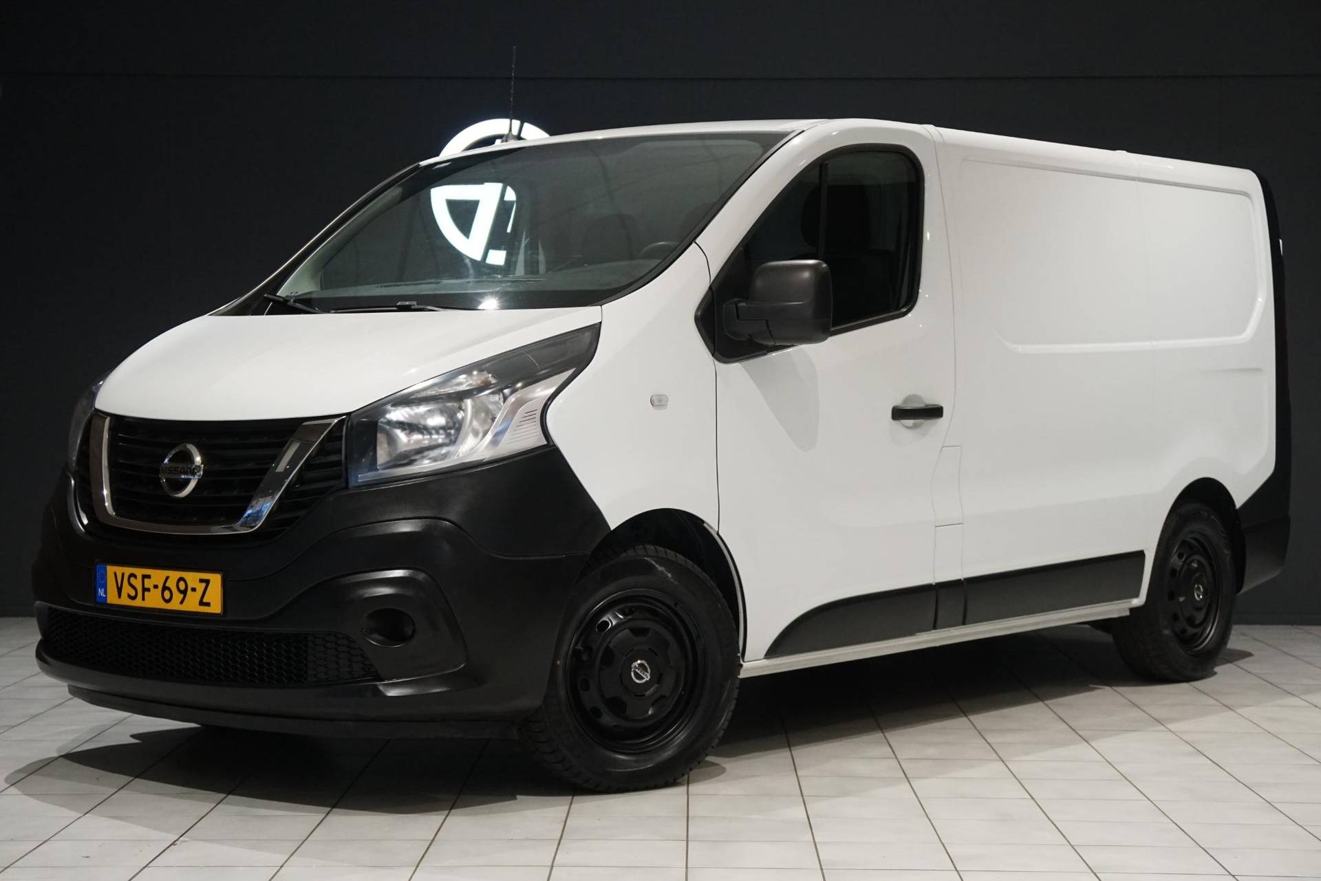 Nissan NV300