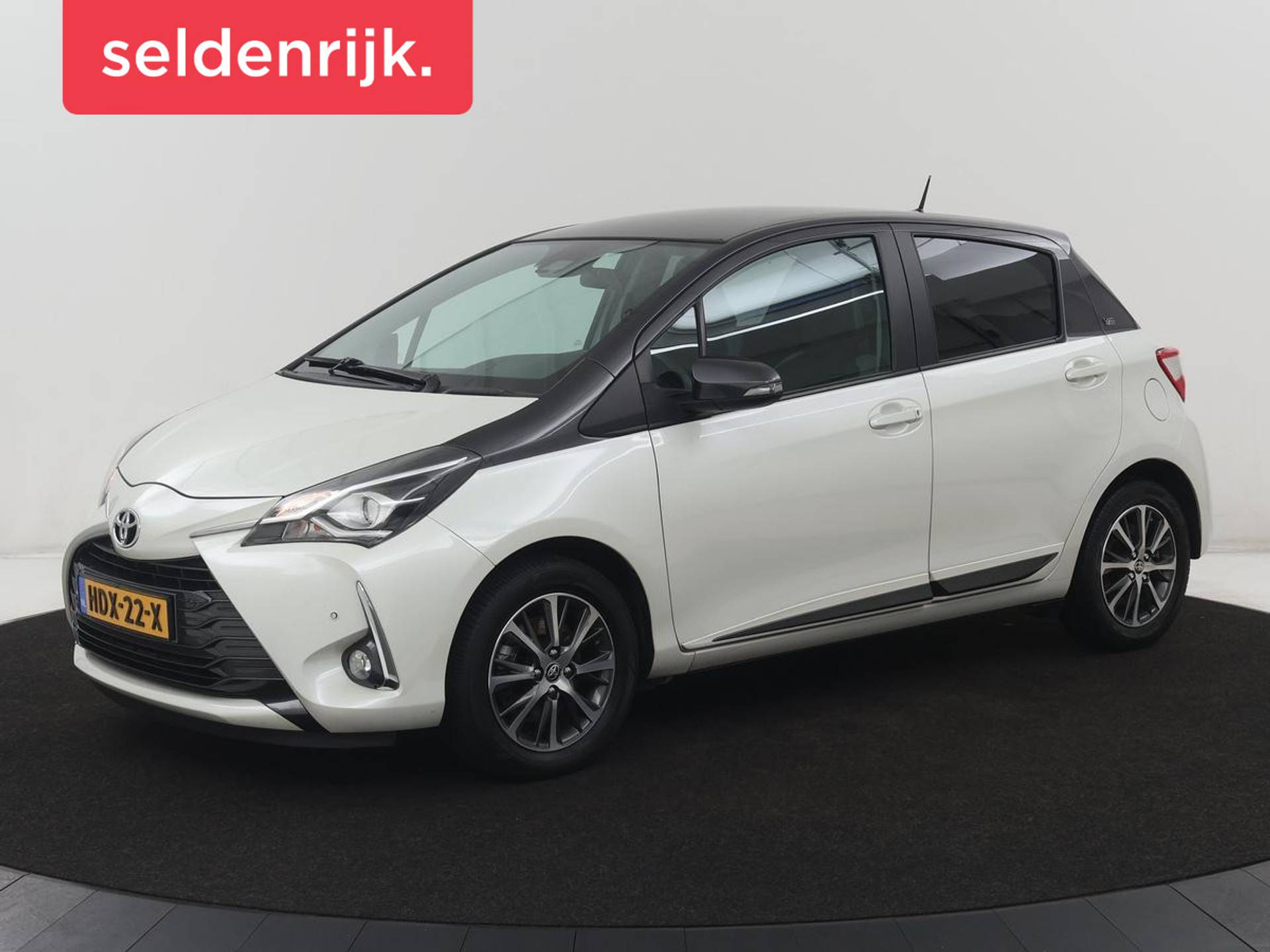 Toyota Yaris - Afbeelding 1