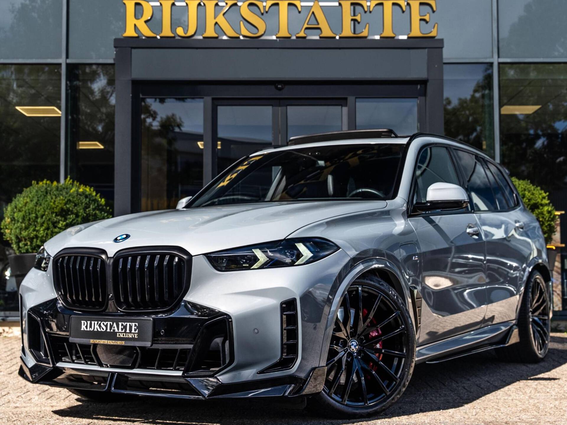 BMW X5 - Afbeelding 1