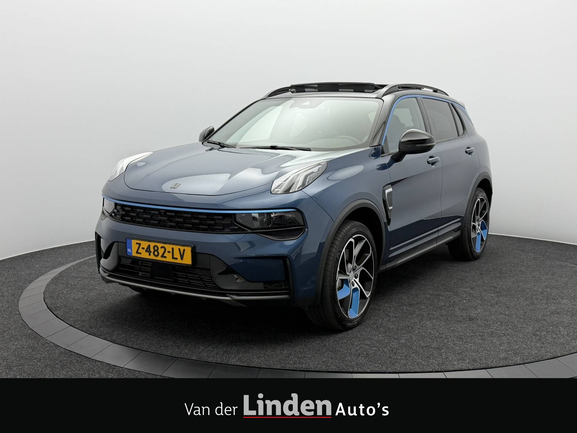Lynk en Co 01