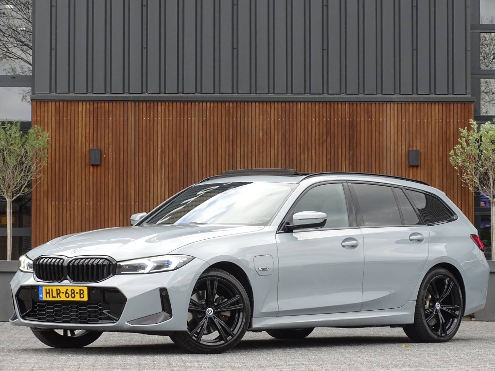 BMW 3 Serie - Afbeelding 1