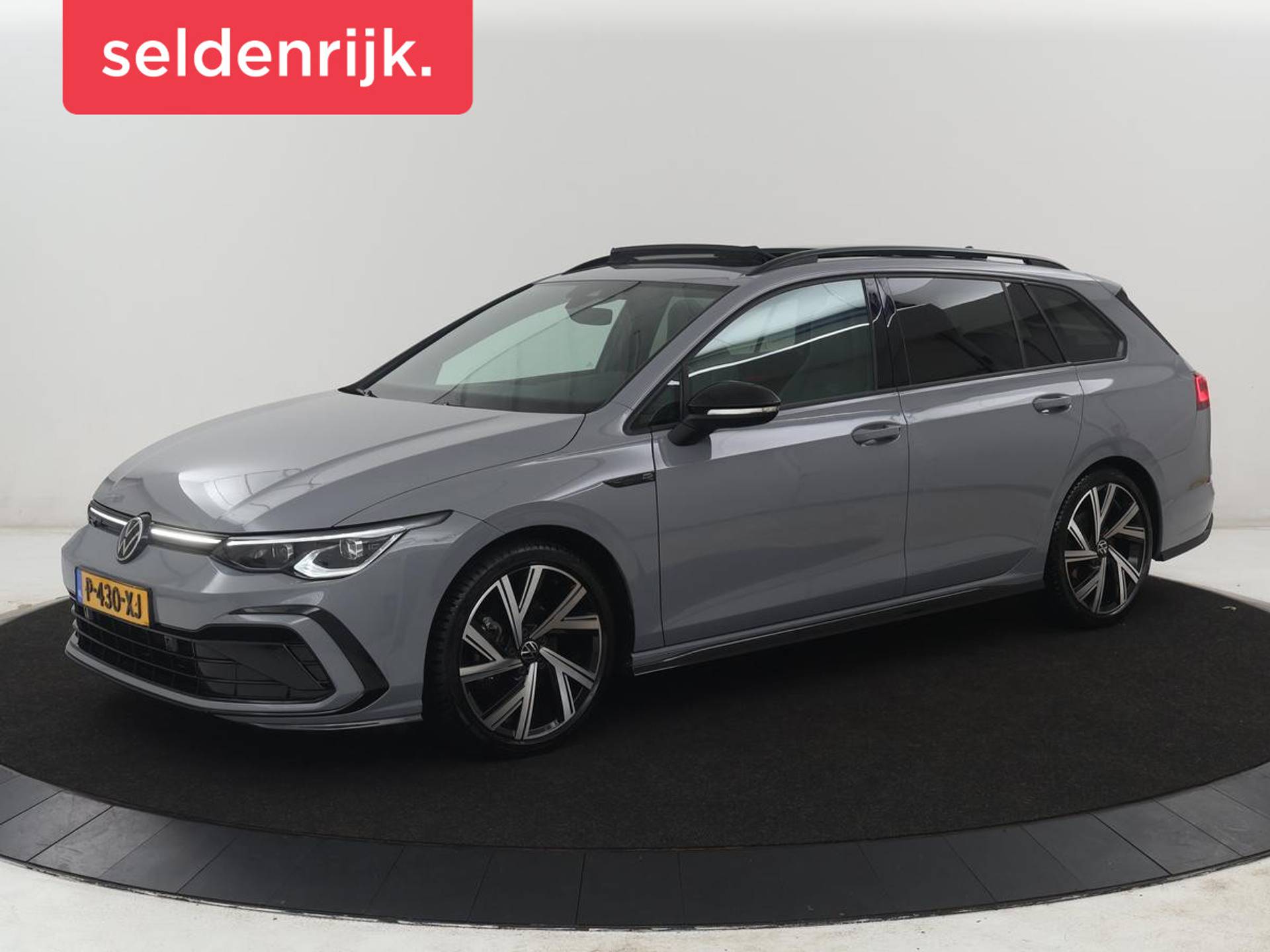 Volkswagen Golf - Afbeelding 1