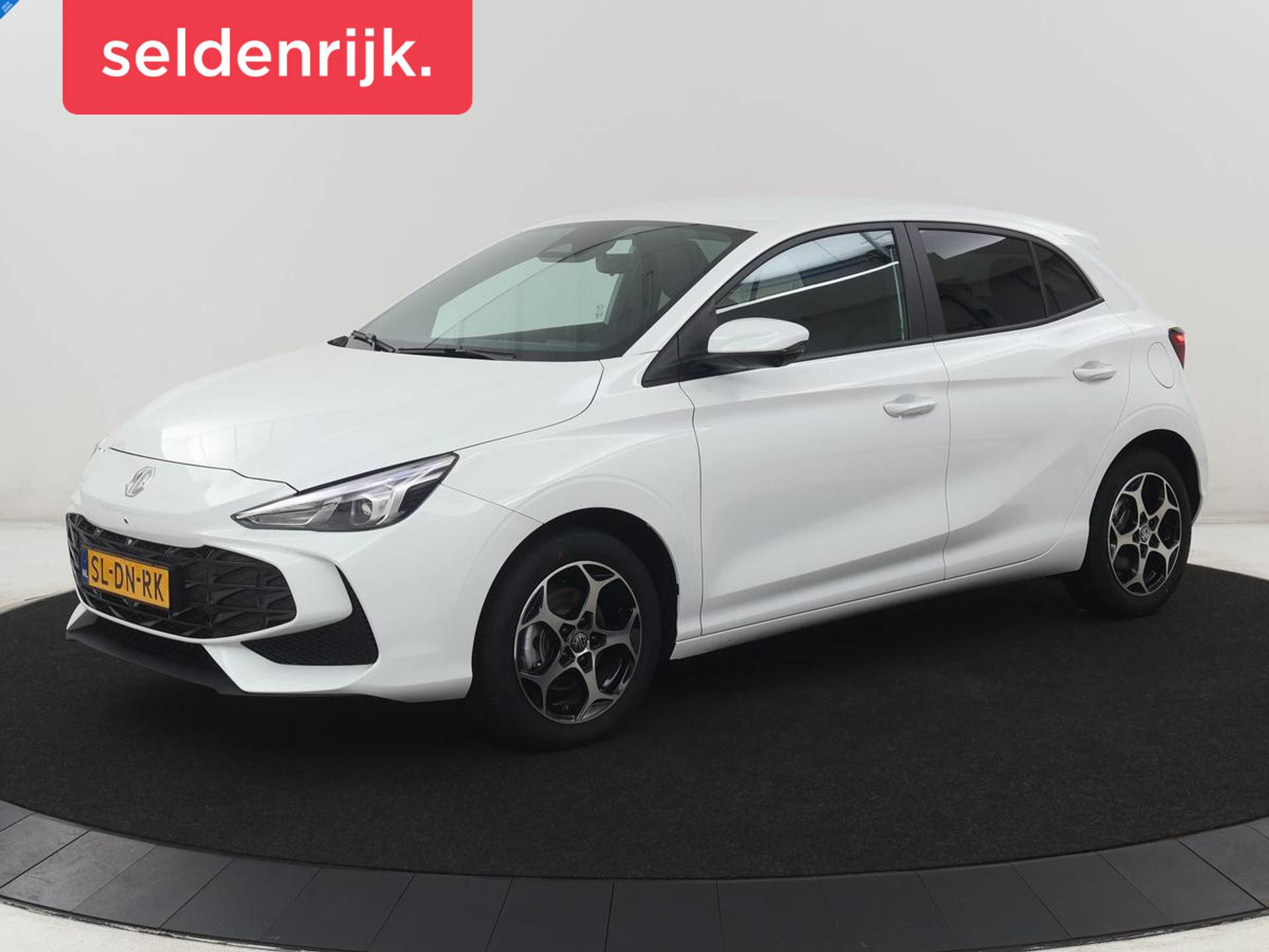 MG MG3