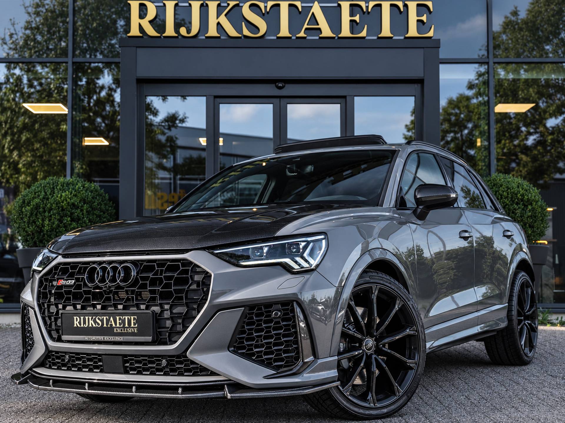 Audi RSQ3