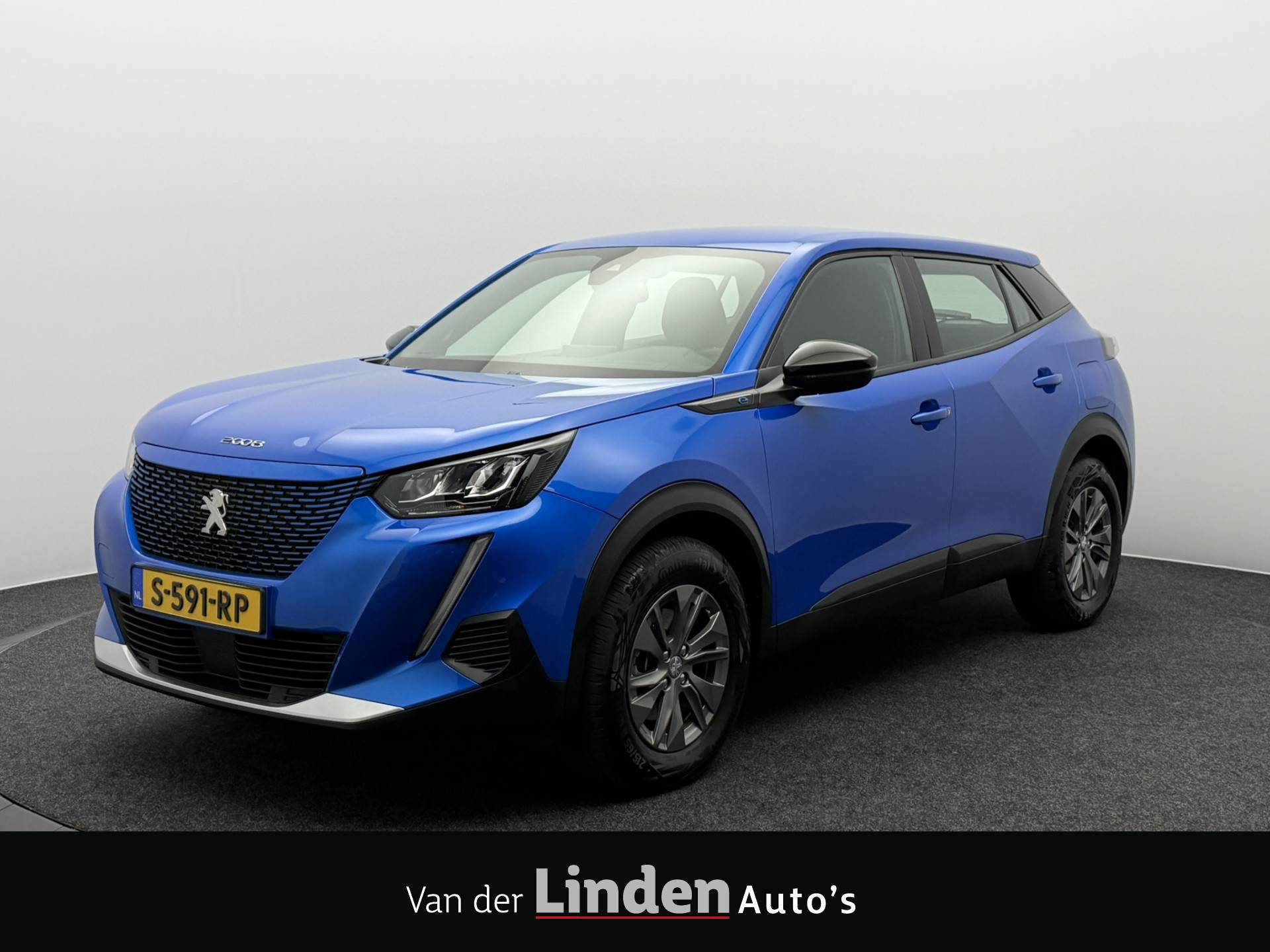 Peugeot e-2008