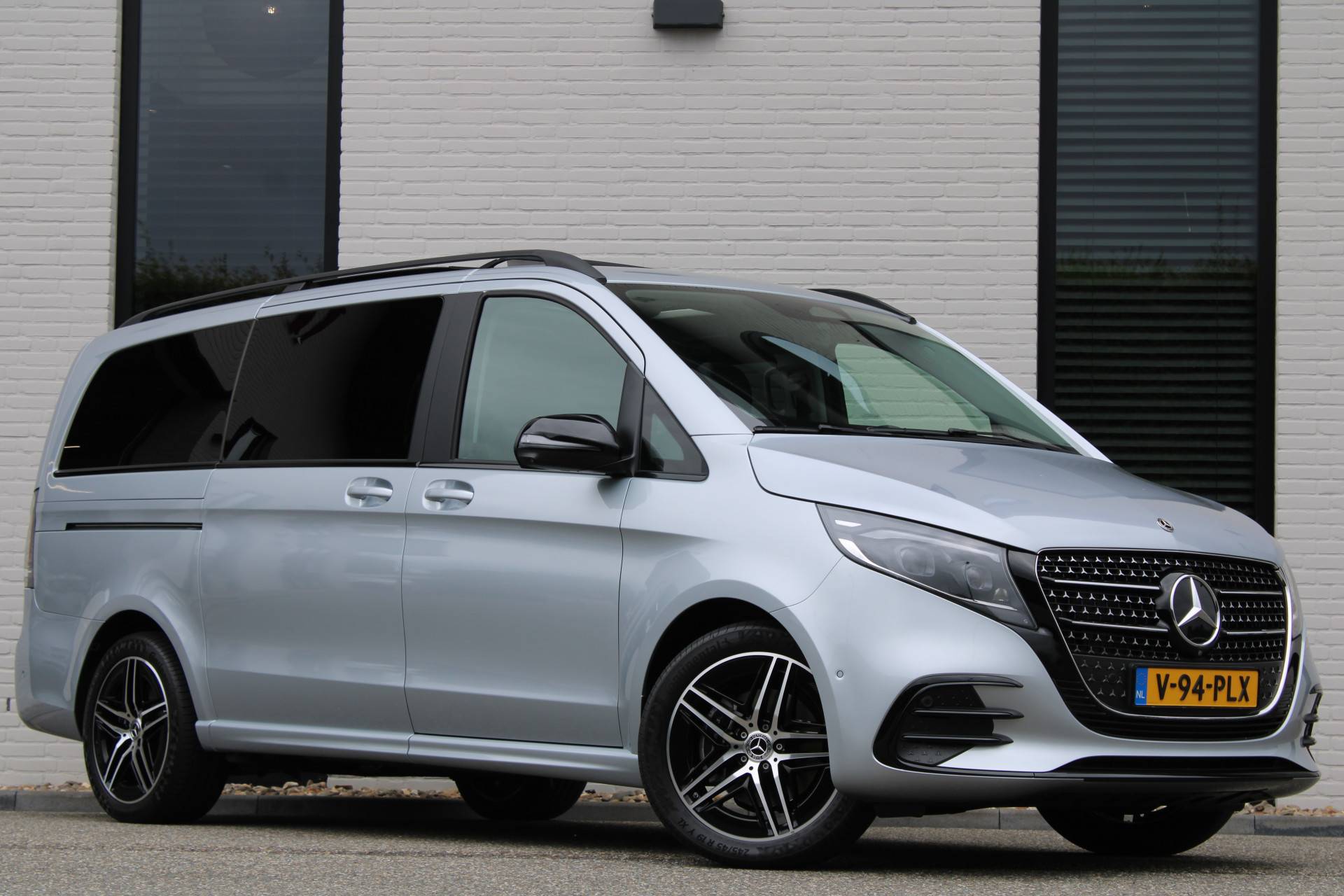 Mercedes-Benz V-Klasse - Afbeelding 1