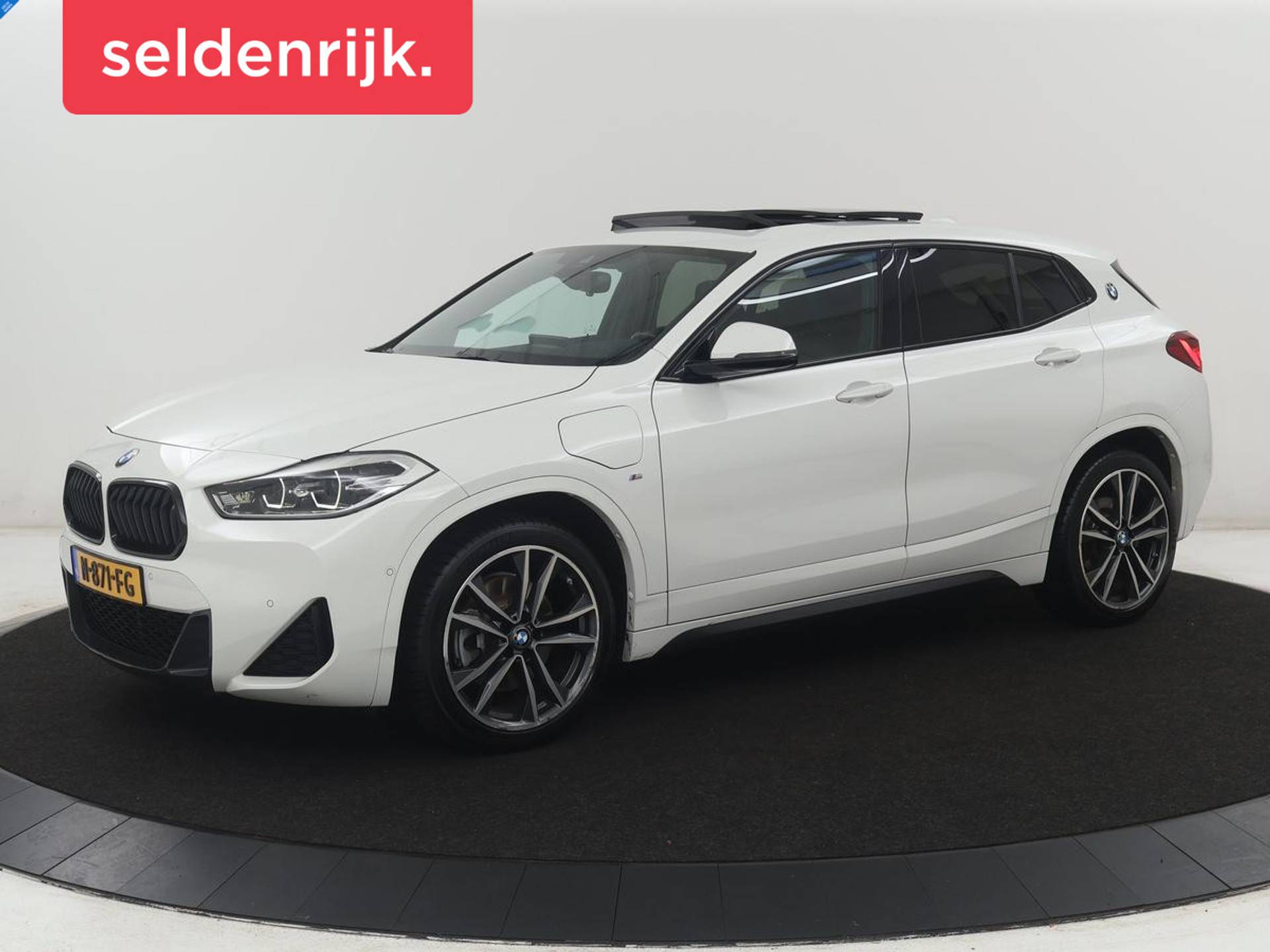 BMW X2 - Afbeelding 1