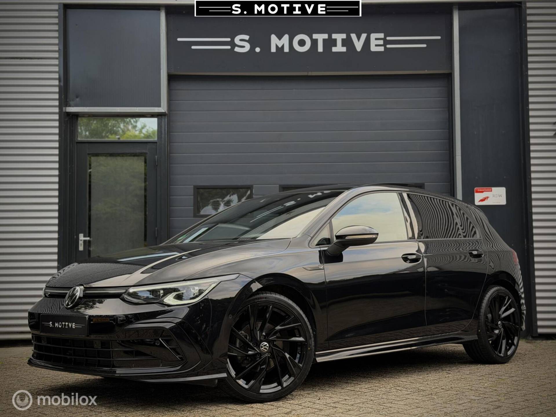 Volkswagen Golf - Afbeelding 1