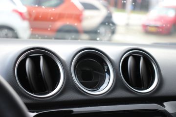 Thumbnail 30