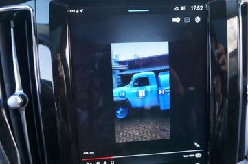 Thumbnail 25