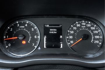 Voertuigafbeelding 13