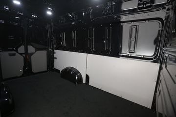 Voertuigafbeelding 25