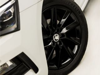 Voertuigafbeelding 17