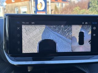 Voertuigafbeelding 12