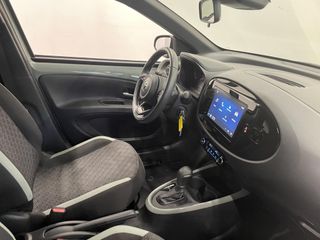 Voertuigafbeelding 13