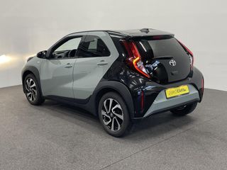 Voertuigafbeelding 7