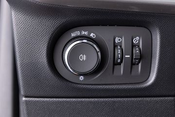 Voertuigafbeelding 9