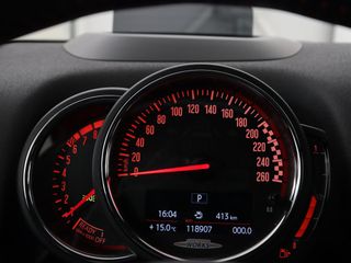 Voertuigafbeelding 36