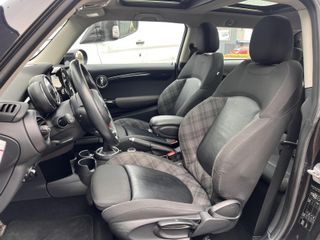 Voertuigafbeelding 18