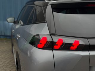 Voertuigafbeelding 14