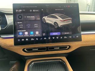 Voertuigafbeelding 10