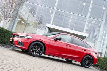 Voertuigafbeelding 11