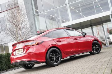 Voertuigafbeelding 24