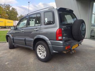 Voertuigafbeelding 3