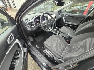 Voertuigafbeelding 12