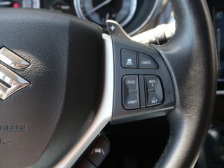 Voertuigafbeelding 17