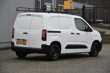 Voertuigafbeelding 2