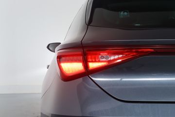 Voertuigafbeelding 26