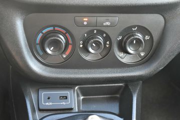 Voertuigafbeelding 11