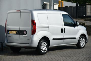 Voertuigafbeelding 2