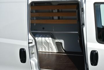 Voertuigafbeelding 21